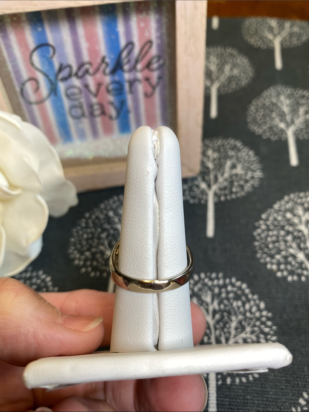 Sterling Silver Heart Cutout Dome Ring - Silver - Picture 4 of 9